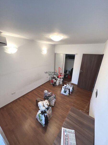 Ion Berindei, Sectia 7 Politie, apartament la et.2/10 in bloc reabilitat,