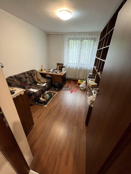 Ion Berindei, Sectia 7 Politie, apartament la et.2/10 in bloc reabilitat,